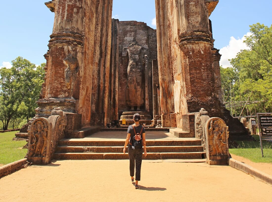 Polonnaruwa - Lankathilaka Pilimage