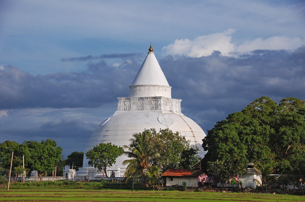 Yala - Tissa Temple